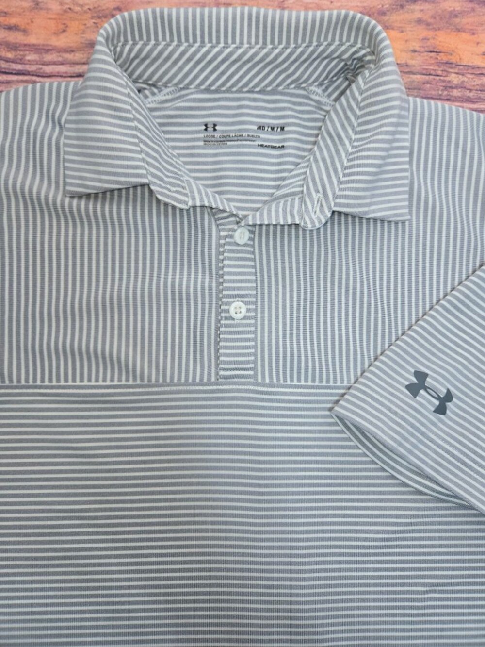 Under Armour Mens HeatGear Loose Fit Gray Striped Polo Medium